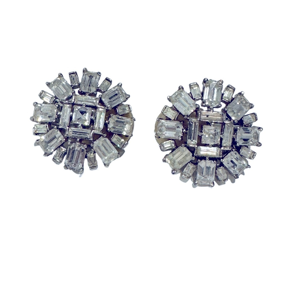 Gorgeous “Diamond” starburst earrings. GUC